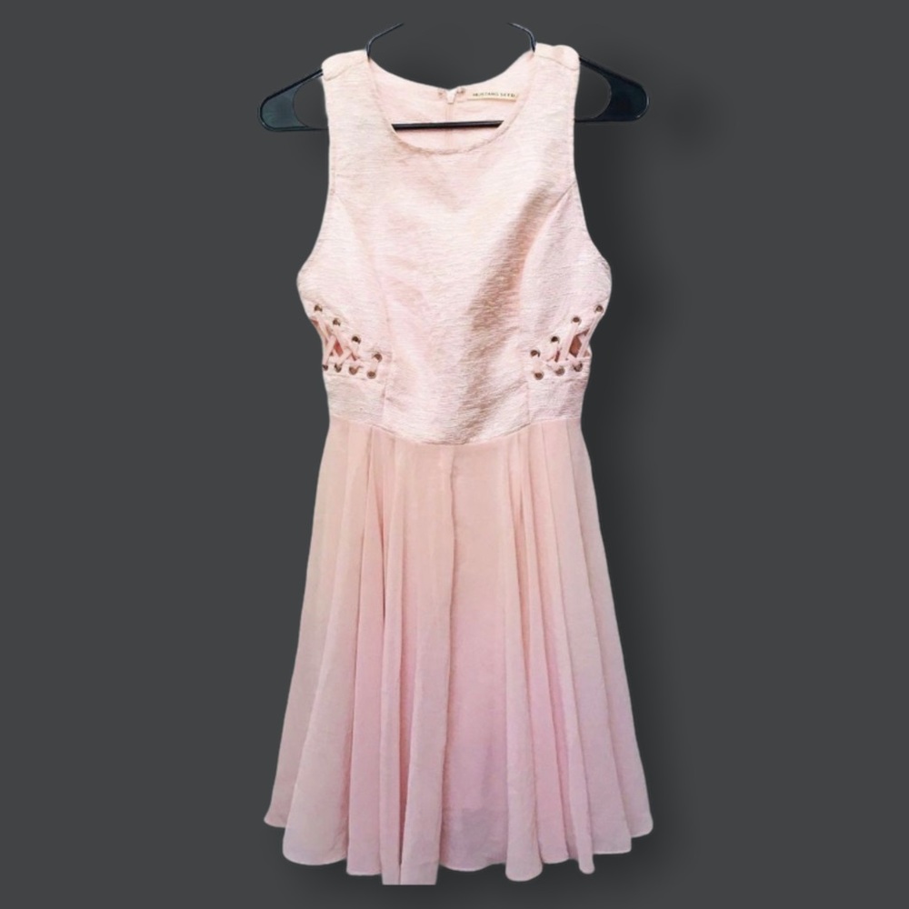 NWT Mustard Seed Light Coral Cocktail Dress Prom